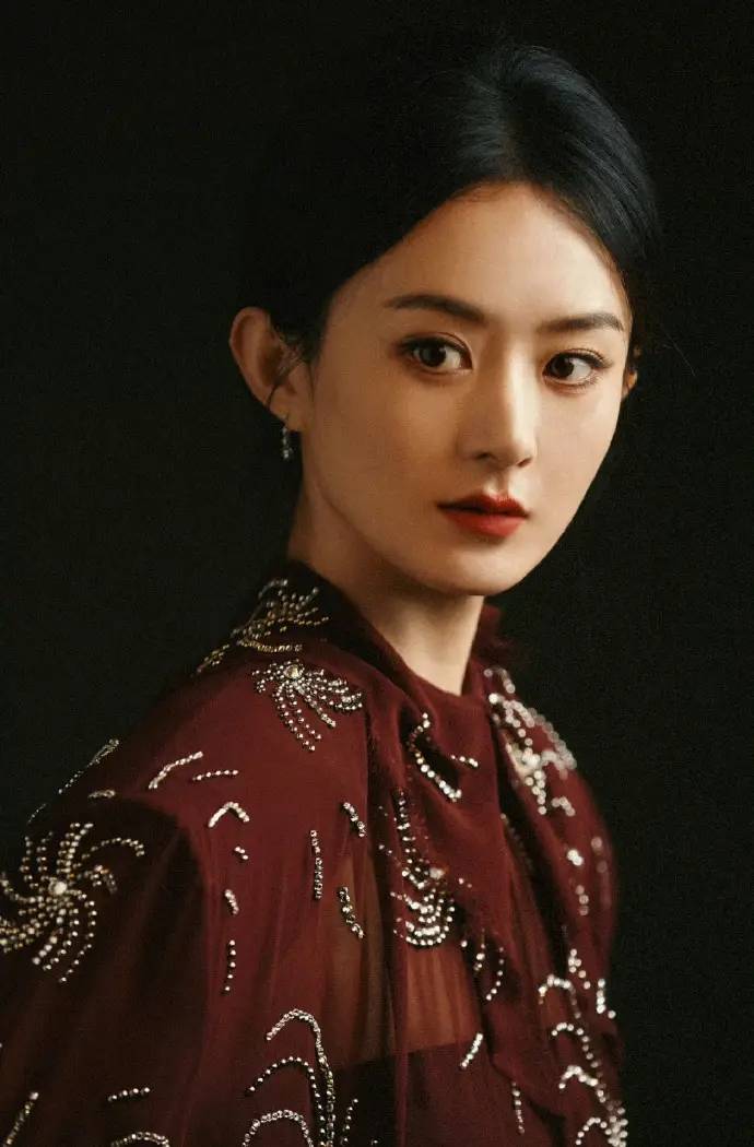 李雪健、赵丽颖分获百花奖最佳男女配角，于适获得最佳新人奖